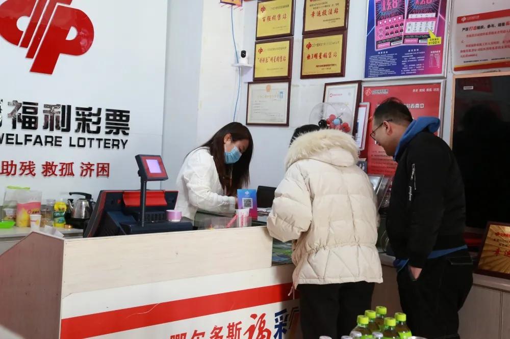 双色球直播电视台，幸运与诚信交织的透明舞台